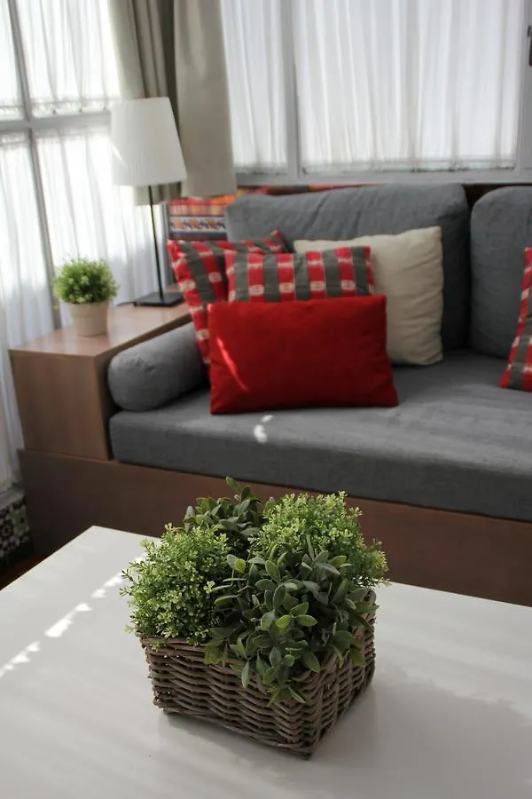Apartments Ole - Plaza Nueva Terraza セビリア